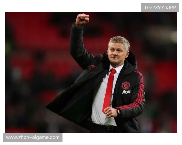 索尔斯克亚不计薪酬回归曼联，“娃娃脸”忠义之举震撼更衣室